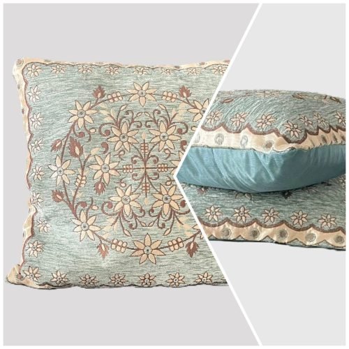 Bestickter Kissenbezug - Embroidered Cushion Cover