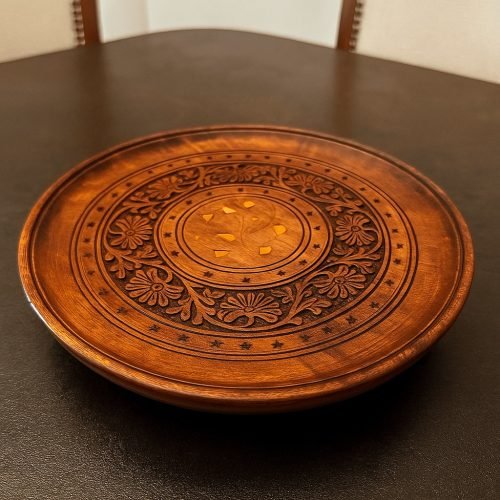 Holztablett handgeschnitzt Wooden Tray Hand Carved