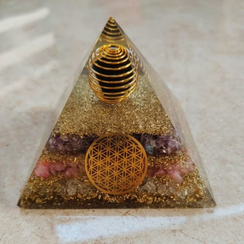 Orgonit-Pyramide aus Edelstein - Gemstone Orgonite Pyramid